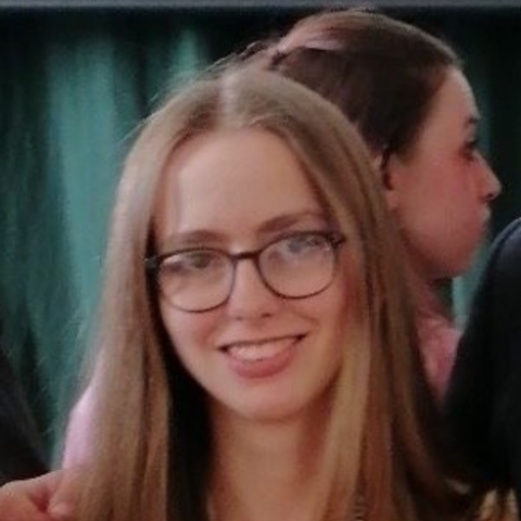 Tutor - Zoe T