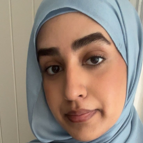 Tutor - Malikah D