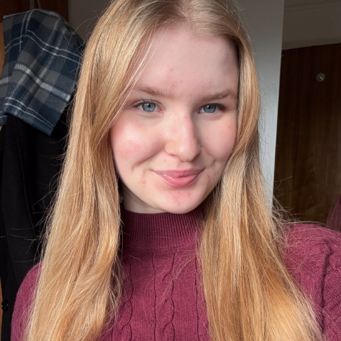Tutor - Ellie W