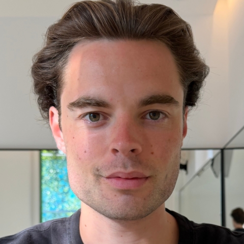 Tutor - Sebastian B