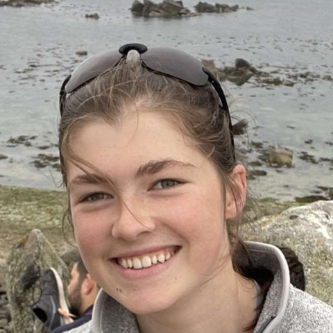 Tutor - Evie H