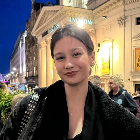 Tutor - Eva S