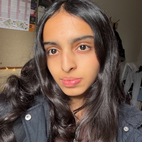 Tutor - Aashni M