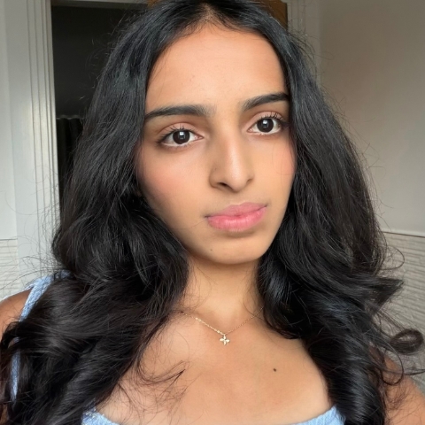 Tutor - Aashni M