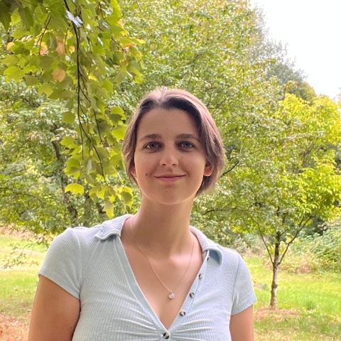 Tutor - Laura B
