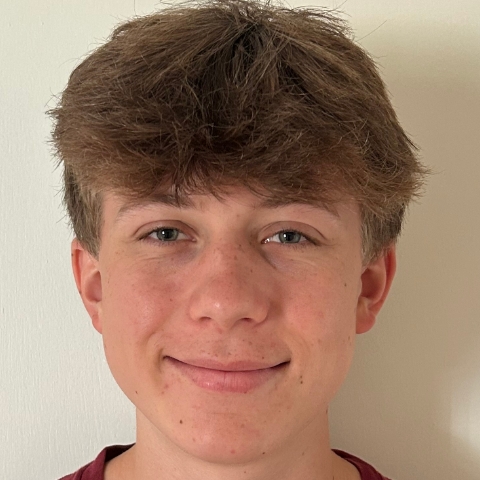 Tutor - Oliver H