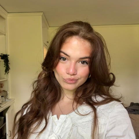 Tutor - Clara D