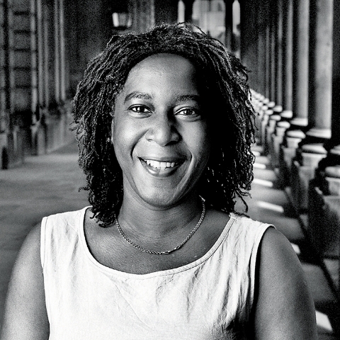 Tutor - Tracey R