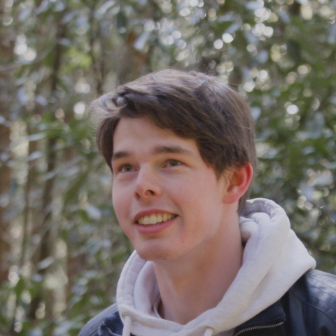 Tutor - Oliver F