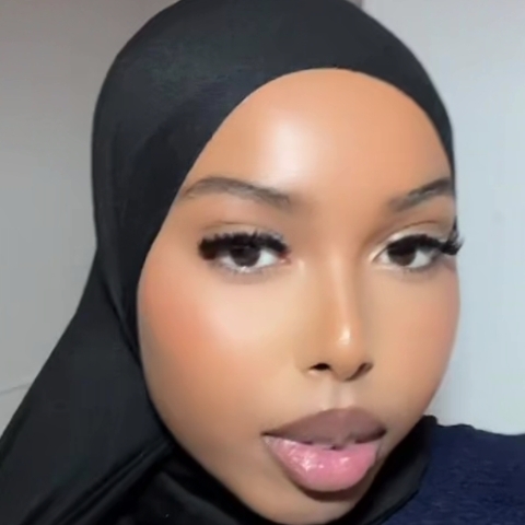 Tutor - munira S