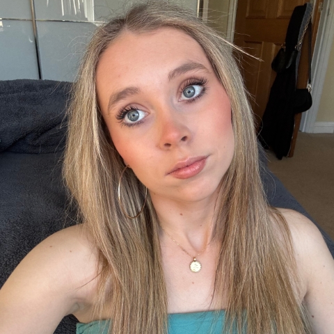 Tutor - Daisy C