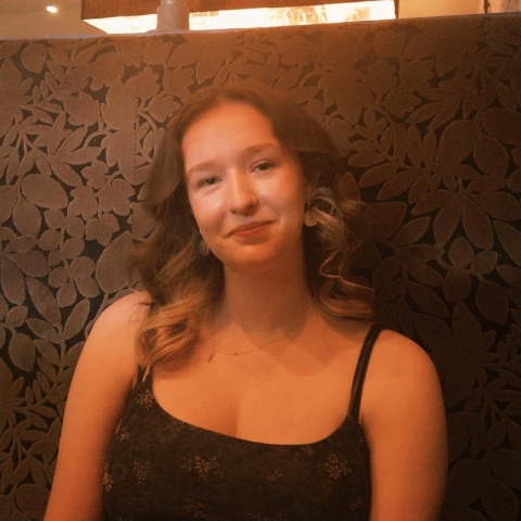 Tutor - Maia M