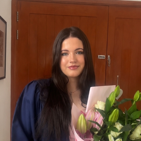 Tutor - Ella P