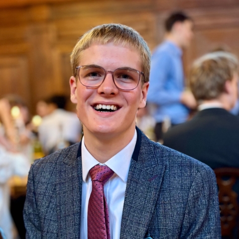 Tutor - Toby W
