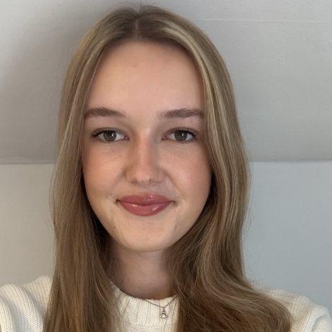 Tutor - Catriona J