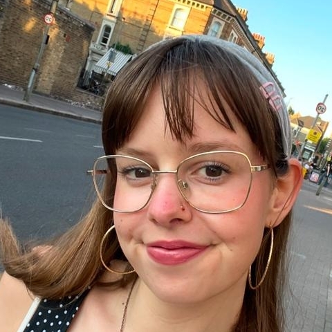 Tutor - Emily H