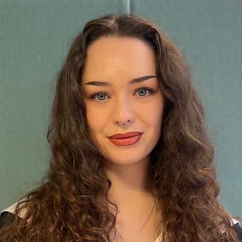 Tutor - Caitlin B