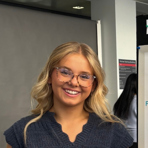 Tutor - Holly D