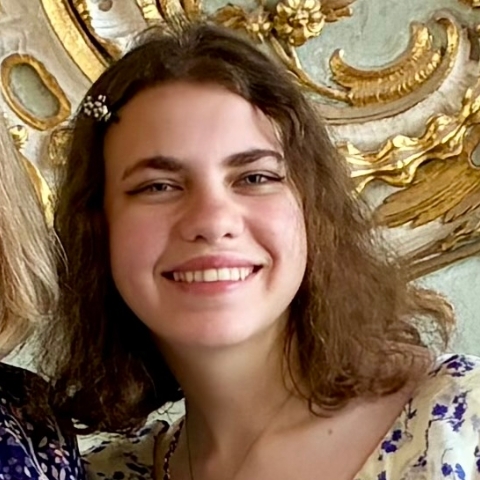 Tutor - Annabel B