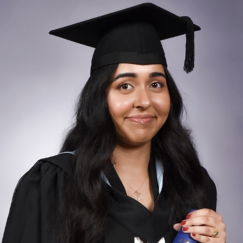 Tutor - Kareena V