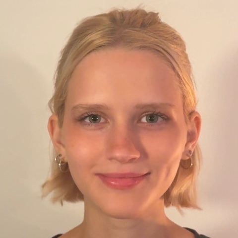 Tutor - Eva C