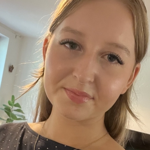 Tutor - Isabelle H
