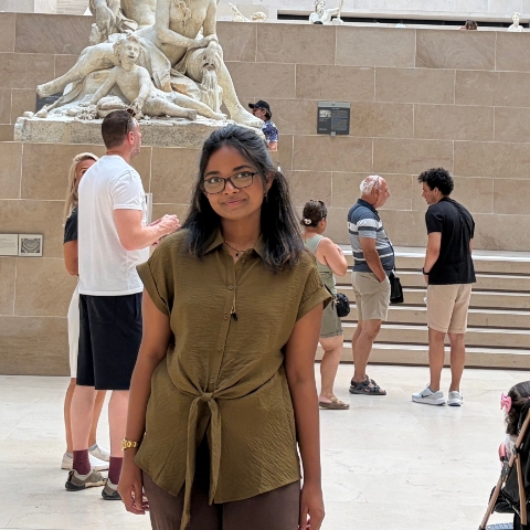 Tutor - Simrah C