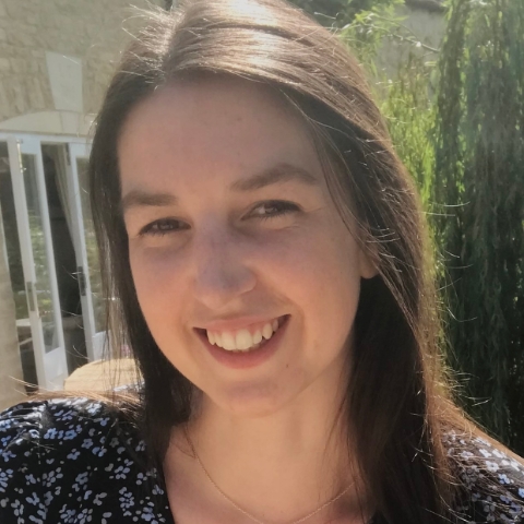 Tutor - Evie H