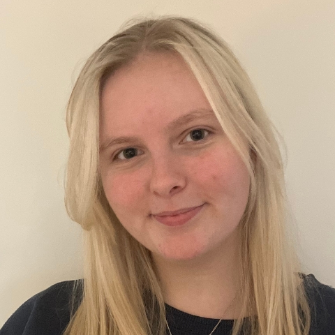 Tutor - Mia T