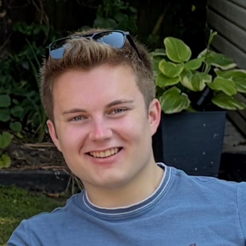 Tutor - Freddie H