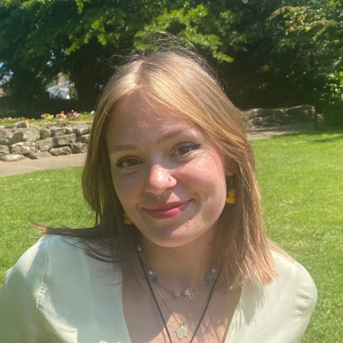 Tutor - Caitlin T