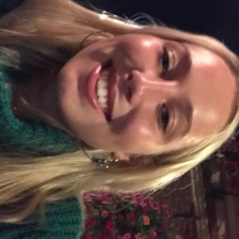 Tutor - Zoe S