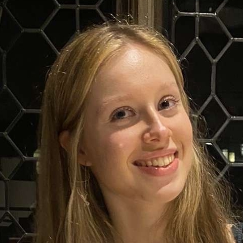 Tutor - Alice R