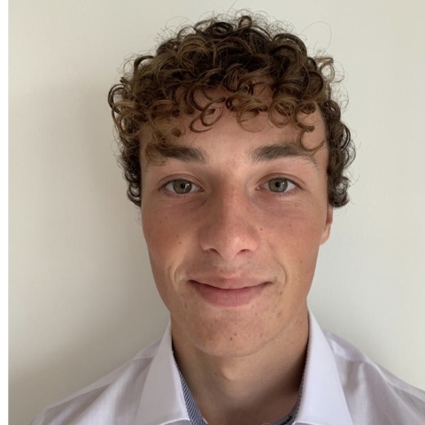 Tutor - Theo R