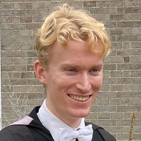 Tutor - Thomas G
