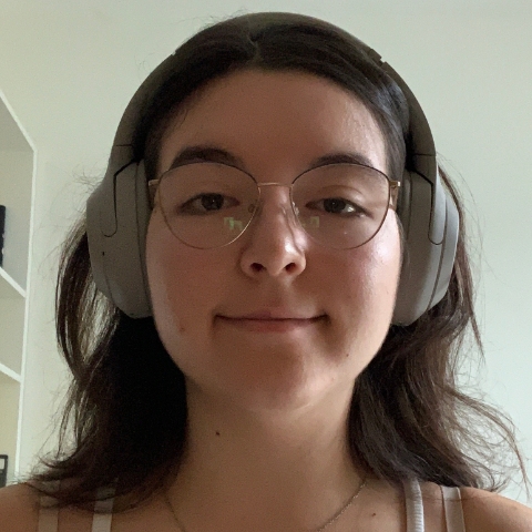 Tutor - Emilija R