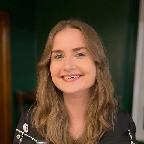 Tutor - Alice R