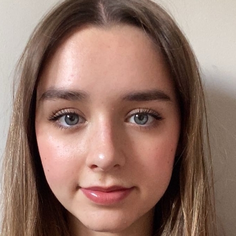 Tutor - Daisy E