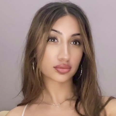 Tutor - Aniya S