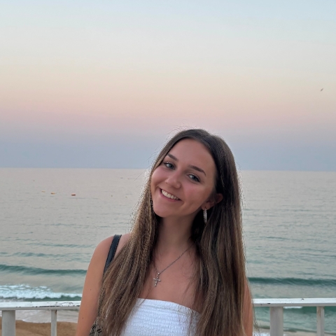 Tutor - Samantha M