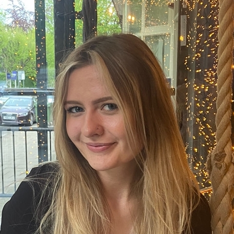 Tutor - Lois D