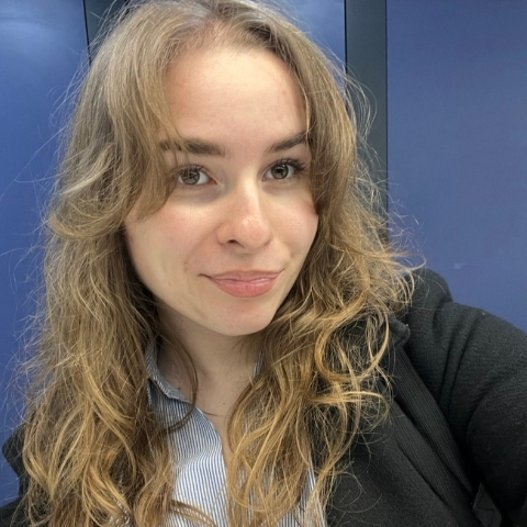 Tutor - Carla A