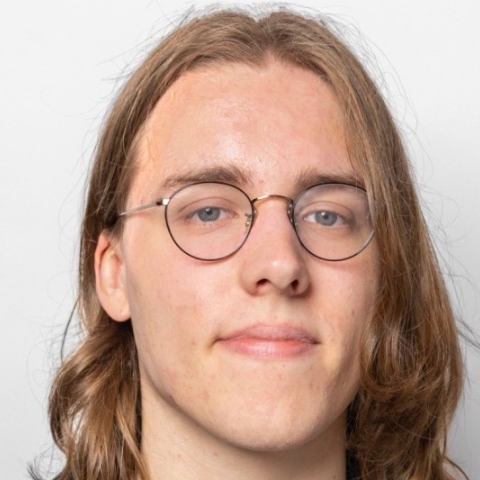 Tutor - Angus B